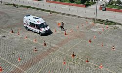 Giresun'da ambulans personeli parkurlarda hayat kurtarmaya hazırlanıyor