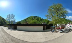 DÜKKANLAR İHALEYLE KİRALANDI