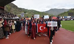 Gümüşhane Üniversitesi'nde mezuniyet töreni düzenlendi