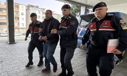 GÜNCELLEME - Samsun'da tartıştığı babasını tabancayla öldüren şüpheli adliyeye sevk edildi
