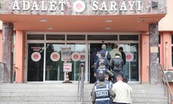 Karabük merkezli siber dolandırıcılık operasyonunda gözaltına alınan şüphelilerden 18'i tutuklandı