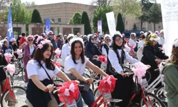 Kayseri'de 'çiçek' annelerden bisiklet turu