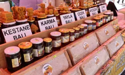 Kocaeli'de 'İzmit Bal Günleri'ne yoğun ilgi