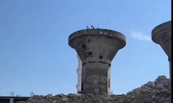 BİZİ ARAYAN ESER ÜRETİRKEN BULUR