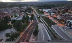 Manisa Köprübaşı sıcak asfaltla ilk kez tanıştı
