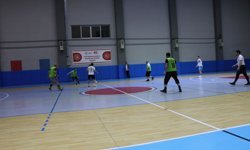 Of'ta 3. Geleneksel Futsal Turnuvası başladı