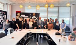 Samsun'da otizmli bireylerin annelerine anlamlı kutlama