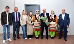 Terme Belediye Başkanı Kul, bölge şampiyonu halk oyunları ekibini kabul etti