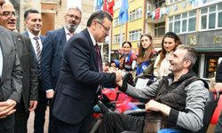 Trabzon'da engellilere 49 tekerlekli sandalye ile 27 akülü araç verildi