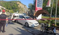 EREĞLİ YOLUNDA OTOMOBİL TAKLA ATTI: 6 YARALI