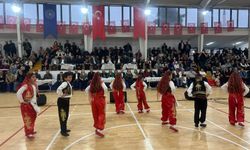 GENÇLİK ŞÖLENİNE YOĞUN KATILIM