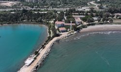 Yağmurun nehirlerden Akdeniz'e taşıdığı kirlilik ekosistem için yeni riskler oluşturuyor
