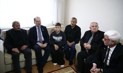 Yeniden Refah Partisi Genel Başkanı Erbakan, Giresun'da taziye ziyaretinde bulundu