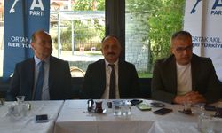 Anahtar Partili İşcan ve Yalçın, Gümüşhane'de temaslarda bulundu