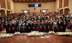 Artvin Çoruh Üniversitesinde mezuniyet töreni düzenlendi