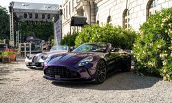 Aston Martin ve Morgan modelleri Kral Charles'ın doğum gününün kutlandığı resepsiyonlarda sergilendi