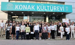 Bursa Nilüfer'de liseliler kitap kapaklarıyla yarıştı