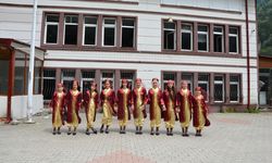 Çaykara'da resim sergisi açıldı