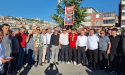 Dünya şampiyonu milli güreşçi Alperen Atar, Zonguldak'ta coşkuyla karşılandı