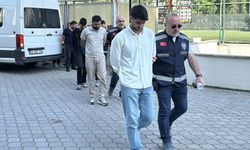 GÜNCELLEME - Samsun Büyükşehir Belediye Başkanı Doğan'ın adını kullanarak dolandırıcılık yapan 3 zanlı tutuklandı