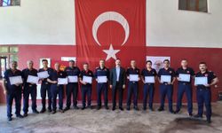 Havza Kaymakamı Ayvat'tan selde görev yapan itfaiyecilere başarı belgesi verildi