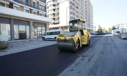 İstanbul Beylikdüzü'nde yol bakım çalışmaları sürüyor