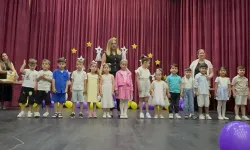 İzmir Bornova'da miniklerin belge heyecanı