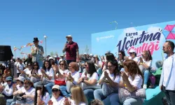 Kayseri Kocasinan'da gökyüzü renklendi