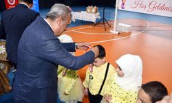 Kur'an kurslarında mezuniyet programı düzenledi