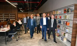 Malatya'da Başkan Er, öğrencilere yemek dağıttı