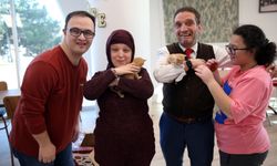 Mutlu Kafe'nin kedi yavruları özel bireylerin mutluluk kaynağı oldu