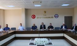 Of'ta 'Kadına Yönelik Şiddet ve Çocuk Koruma' konulu toplantı yapıldı