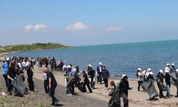 Ordu'da, Türkiye Çevre Haftası etkinlikleri kapsamında sahil temizliği yapıldı
