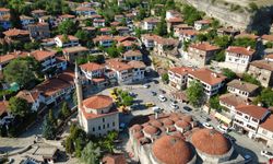 Safranbolu ve Amasra, bayram tatilinde tercih edilen turizm destinasyonları arasında yer aldı