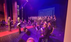 Samsun'da hakim, savcı ve memurlardan oluşan koro konser verdi