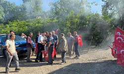 Samsun'da vatandaşlardan jandarmaya sürpriz kutlama