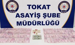 Tokat'ta bir kadını dolandırdığı iddia edilen 2 zanlı yakalandı