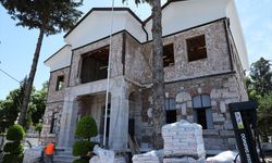 Tokat'ta tarihi belediye binasında restorasyon çalışmaları sürüyor