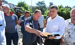 EMEKÇİLERE JEST...
