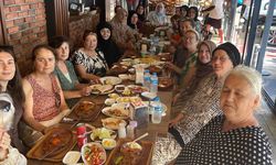 50 YIL SONRA AYNI MASADA BULUŞTULAR