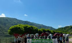 Yeşilay Ayvacık'ta bağımlılıkla mücadele kapsamında bilgilendirme yaptı