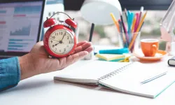 Zamanımızı nasıl kullanıyoruz? Günün en büyük bölümü uykuya ayrılıyor!