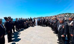 ÖĞRETMENEVİNDE BİR ARAYA GELDİLER