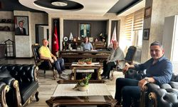 KONGRE ERTELENDİ, KAYMAKAMA GİTTİLER