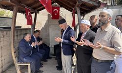 ŞEHİTLİKLER ZİYARET EDİLDİ...