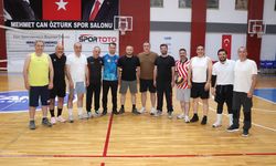 Samsun'da bağımlılıkla mücadele için voleybol maçı yapıldı