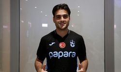 Trabzonspor'un transfer görüşmelerinde bulunduğu Aral Şimşir, Trabzon'a geldi