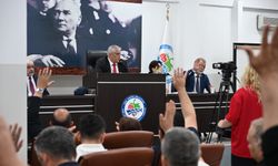 BELEDİYE MECLİSİNDE İKİNCİ OTURUM YAPILDI