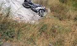 OTOMOBİLE ÇARPIP DEVRİLDİ, 1 YARALI