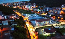 KEMERDE ALT YAPI ATAĞI, YOLLAR ASFALT BEKLİYOR